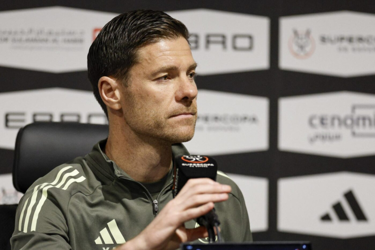 Xabi Alonso prêt à rebondir en Angleterre ?