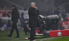 Malgré le décès de son père, Bruno Genesio sera sur le banc de Lille à Toulouse