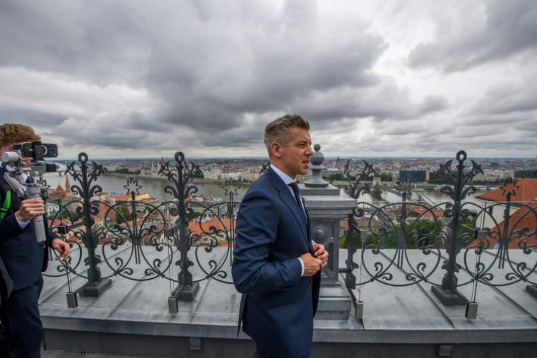 Le Premier ministre hongrois Peter Magyar à Budapest en Hongrie le 16 mai 2026 ( AFP / Ferenc ISZA )