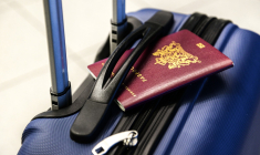 Le montant des frais supplémentaires pour un bagage cabine oscille entre 7 et 24 euros. (Illustration) (Skitterphoto / Pixabay)