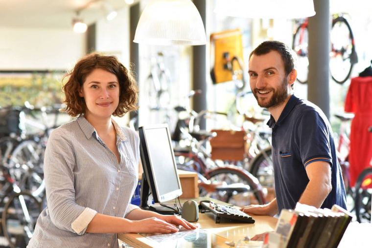 Coupe de pouce vélo - iStock-industryview