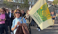 A Ajaccio, une manifestation pour dire "assassins, mafieux, dehors"