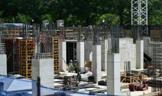 Travaux de construction de la future salle de bal de la Maison Blanche, à Washington, le 19 mai 2026  ( AFP / Kent NISHIMURA )