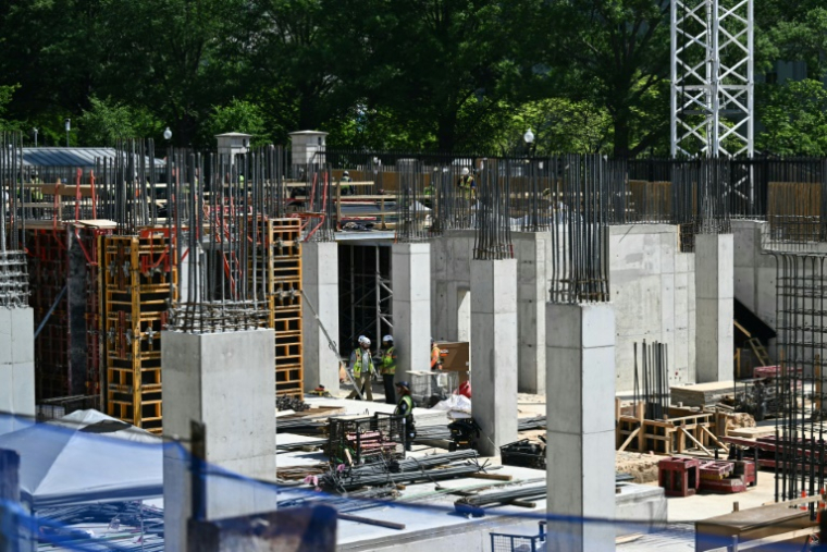 Travaux de construction de la future salle de bal de la Maison Blanche, à Washington, le 19 mai 2026  ( AFP / Kent NISHIMURA )