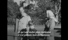Royaume-Uni: Charles III rend hommage à sa "chère maman" Elizabeth II, qui aurait eu 100 ans