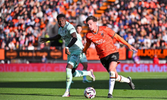 Lorient surprend Monaco, Auxerre enfonce Le Havre