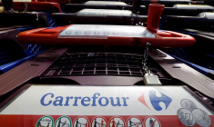 CARREFOUR: PROFITS EN HAUSSE EN 2019, OBJECTIF D'ÉCONOMIES RELEVÉ