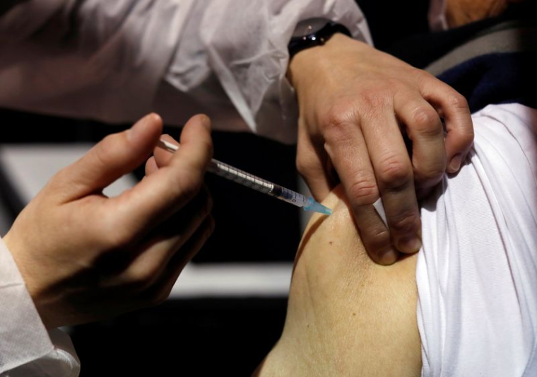 CORONAVIRUS: LA COMMISSION EUROPÉENNE VEUT ACCÉLÉRER LA VACCINATION