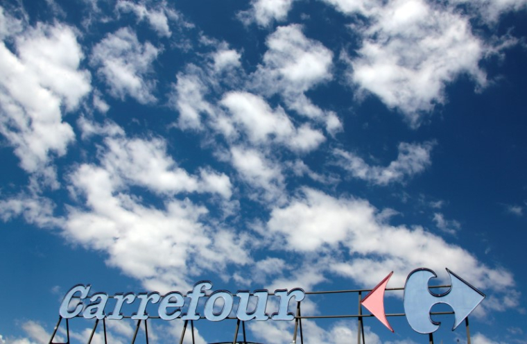 CARREFOUR A ACCÉLÉRÉ LE PAS AU QUATRIÈME TRIMESTRE
