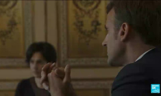 France : la gauche sous tension entre menace de destitution et rencontre avec Macron