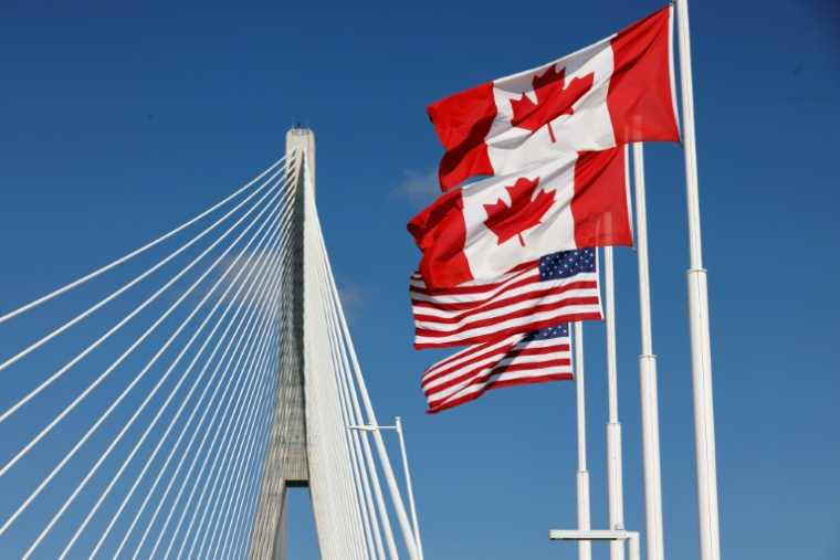 L'escalade dans le conflit commercial entre les Etats-Unis et le Canada a remis en cause un partenariat économique qui était il y a peu l'un des plus étroits au monde. ( AFP / JEFF KOWALSKY )