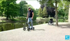 Paraplégique : marcher devient possible, deux technologies pour contrôler la marche par la pensée
