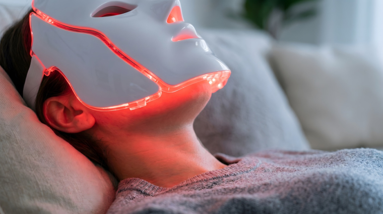 Allez-vous retrouver votre peau de b&eacute;b&eacute; gr&acirc;ce &agrave; ce masque ? (cr&eacute;dit: Adobe Stock/photo g&eacute;n&eacute;r&eacute;e par IA)
