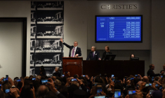 Une séance d'enchères à Christie's, à New York, en novembre 2017 (illustration) ( AFP / TIMOTHY A. CLARY )
