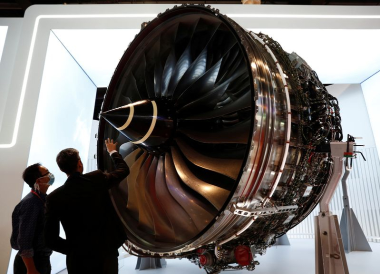 ROLLS-ROYCE VA SUPPRIMER AU MOINS 9.000 POSTES POUR S'ADAPTER À LA CRISE DE L'AÉRIEN