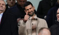 Novak Djokovic félicite les joueurs du Mans (en français) pour leur montée en Ligue 1