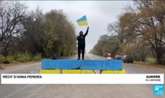 Volodymyr Zelensky à Kherson : l'Ukraine a payé un "prix élevé" pour reprendre la ville.