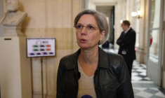 Réunion au ministère des Relations avec le Parlement: "on n'ira pas" (Rousseau)