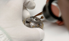 HONG KONG A PESÉ SUR RICHEMONT, QUI NE FAIT PAS DE COMMENTAIRE SUR TIFFANY