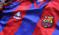 Pour éviter d'acheter un maillot de foot contrefait, quelques vérifications s'imposent. (illustration) (Pixabay / NewUnion_org)