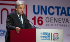 Le secrétaire général de l'ONU Antonio Guterres, mercredi à Genève ( AFP / Fabrice COFFRINI )