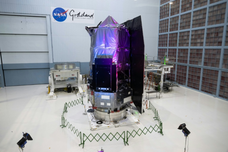 Le Nancy Grace Roman Space Telescope au centre Goddard de la Nasa à Greenbelt dans le Maryland, le 21 avril 2026 ( AFP / SAUL LOEB )