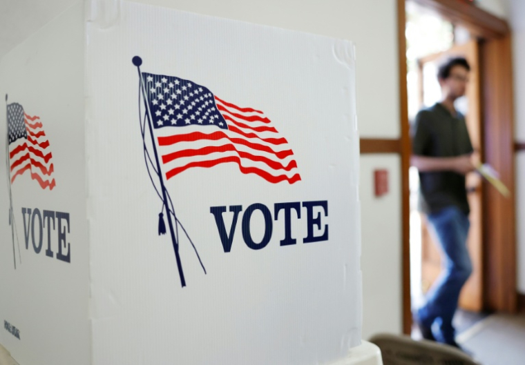 Un bureau de vote, le 4 novembre 2025 à Pasadena, en Californie ( Getty / MARIO TAMA )