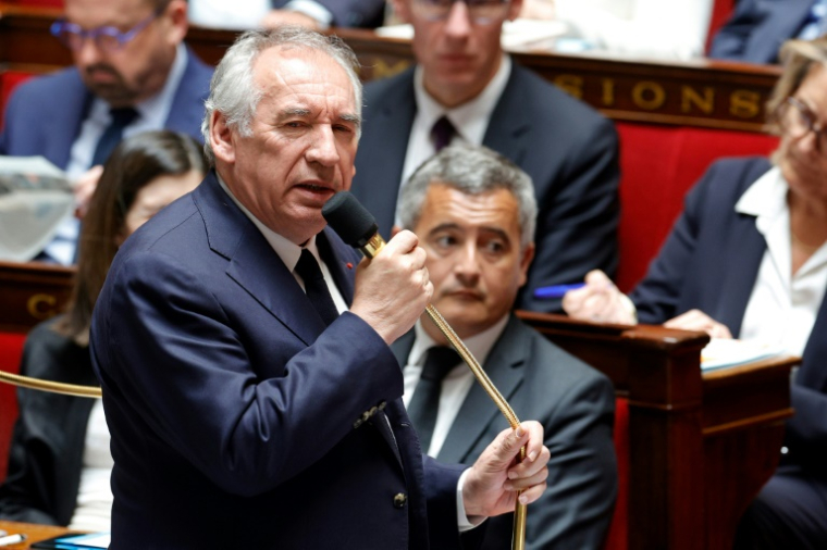Le Premier ministre François Bayrou lors d'une séance de questions au gouvernement à l'Assemblée nationale, le 10 juin 2025 à Paris ( AFP / GEOFFROY VAN DER HASSELT )