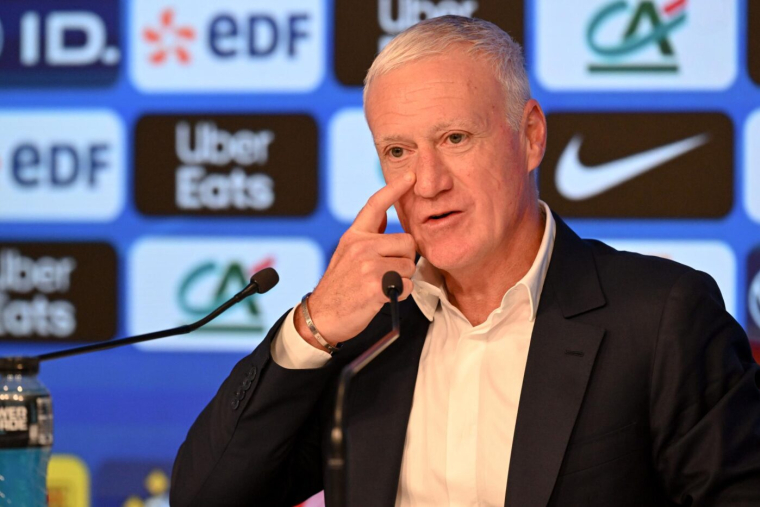 L'émotion de Didier Deschamps pour sa dernière liste au siège de la FFF
