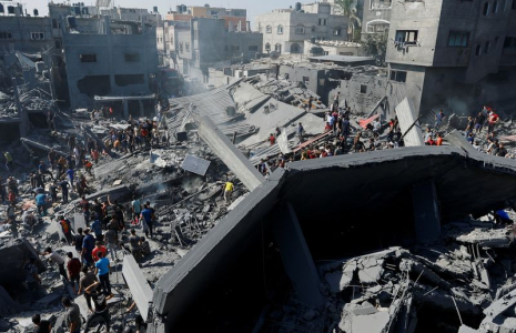 Un site de frappes israéliennes, à Khan Younès