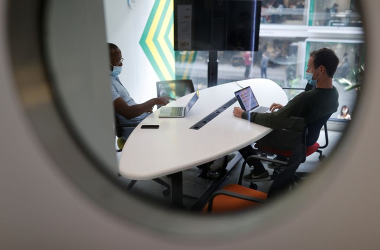 LE COUP DE SANG DU GOUVERNEMENT POUR GÉNÉRALISER LE TÉLÉTRAVAIL