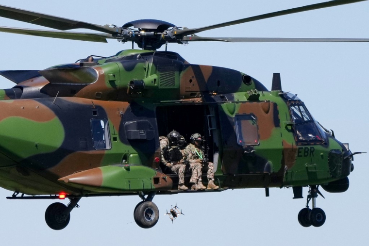 Un hélicoptère NH90 Caiman, près du camp militaire de Suippes, en avril 2026 (illustration) ( POOL / AURELIEN MORISSARD )
