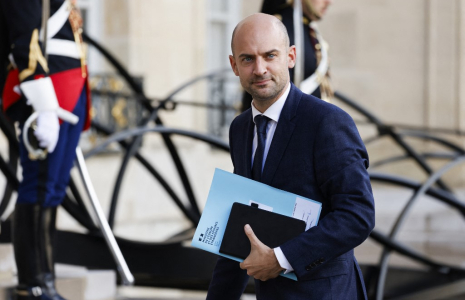 Jean-Noël Barrot à Paris le 10 octobre 2024. ( AFP / LUDOVIC MARIN )