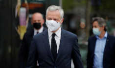 LA FRANCE EST EN TRAIN DE SORTIR DE LA CRISE, LA PRUDENCE RESTE DE MISE, DIT LE MAIRE