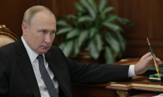 Photo d'archives du Président russe Vladimir Poutine lors d'une réunion à Moscou
