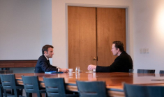 Le président français Emmanuel Macron et Elon Musk se rencontrent à la Nouvelle-Orléans