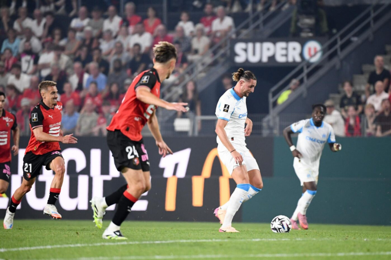 Des coups échangés entre Rowe et Rabiot ?