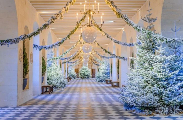 7 des plus célèbres châteaux de la Loire célèbrent l’esprit des fêtes. crédit photo : Capture d’écran @https://reservation.tours-tourisme.fr/