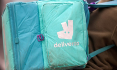 DELIVEROO REVOIT À LA BAISSE SON CHIFFRE D'AFFAIRES ANNUEL