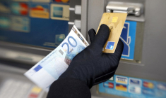 ( AFP / VALERY HACHE )