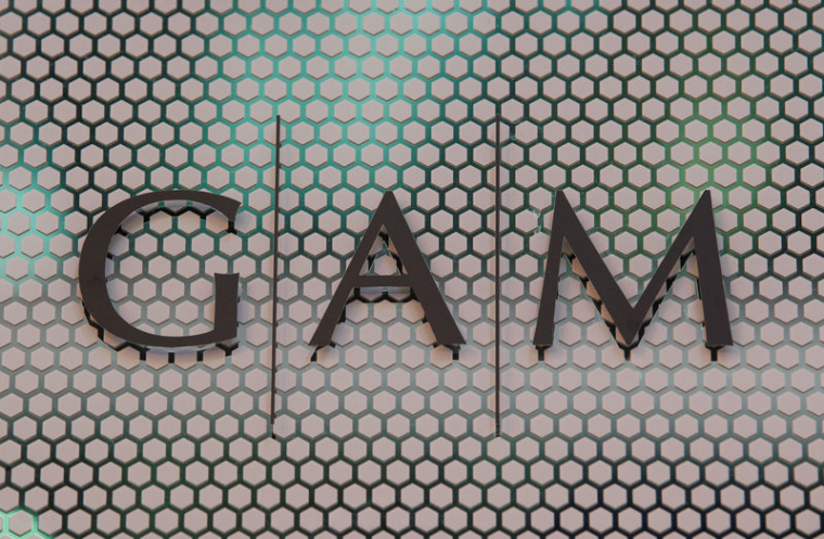 GAM SUPPRIME DES EMPLOIS, PASSE LE DIVIDENDE ET PRÉVOIT UNE PERTE