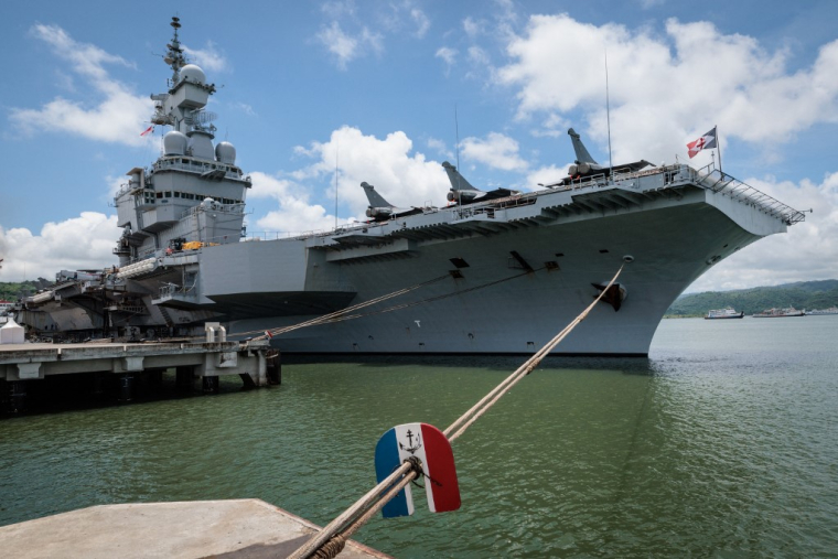 La Charles-de-Gaulle à Lombok, en Indonésie, le 28 janvier 2025. ( AFP / YASUYOSHI CHIBA )