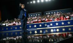 Donald Trump lors de la convention républicaine au American Airlines Center de Dallas, au Texas, le 9 septembre 2026 ( AFP / Brendan SMIALOWSKI )