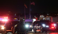 Un convoi transportant le président vénézuélien déchu Nicolas Maduro quitte l'héliport de Westside à New York, le 3 janvier 2026 ( AFP / ANGELA WEISS )