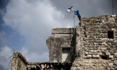 Les colons israéliens célèbrent le rétablissement de la colonie de Sa-Nur