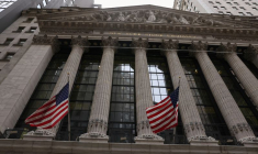 WALL STREET OUVRE EN HAUSSE
