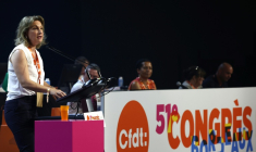 La secrétaire générale de la CFDT Marylise Léon s'exprime à l'ouverture du congrès du syndicat le 22 juin 2026 à Bordeaux ( AFP / ROMAIN PERROCHEAU )
