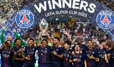Le Paris SG a remporté la Supercoupe d'Europe en battant Tottenham aux tirs au but le 13 août 2025 à Udine (Italie) ( AFP / FRANCK FIFE )