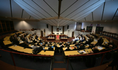 L’assemblée plénière des évêques de France à Lourdes, le 24 mars 2026, dans les Hautes-Pyrénées ( AFP / LIONEL BONAVENTURE )