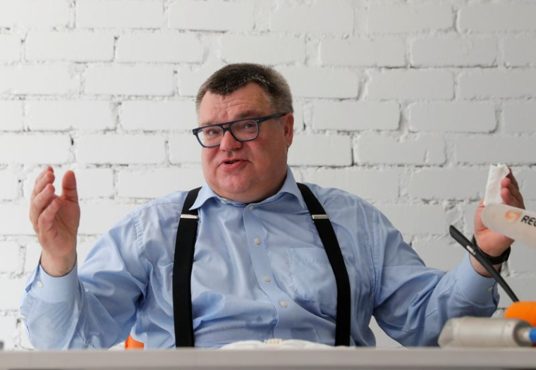 BIÉLORUSSIE: L'OPPOSANT VIKTOR BABARIKO CONDAMNÉ À 14 ANS DE PRISON